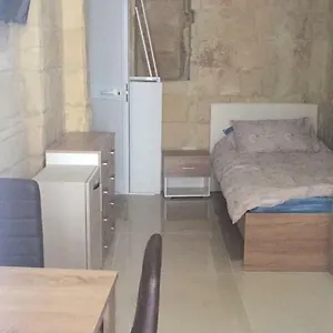 West Street Apartment Valletta